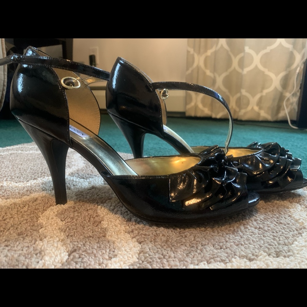 NWOB Steve Maden size 11 heels